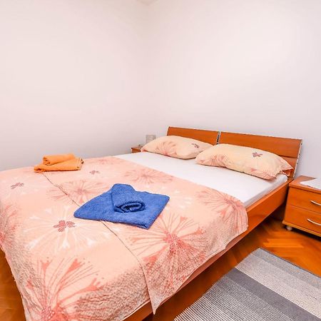 Apartments Ema Ražanj Zewnętrze zdjęcie